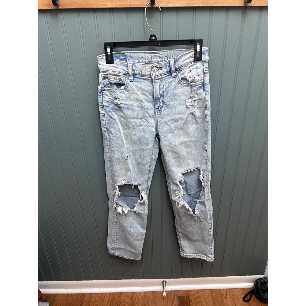 American Eagle Super High-Rise Ankle Straight Distressed Light Wash Jeans 0 S